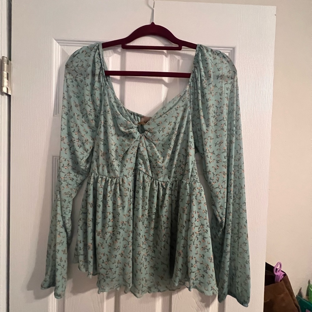 Floral Willow & Root Women's Top